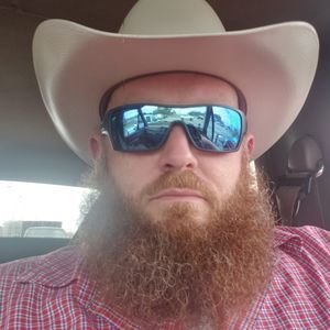 Meet your Posher, Adam